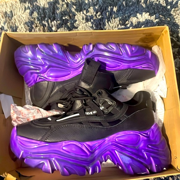 Steve Madden Ecker sneakers in purple - Picture 1 of 5